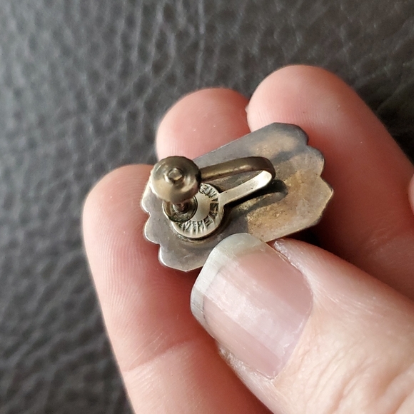 VTG sterling silver screw-back earrings - Picture 5 of 6